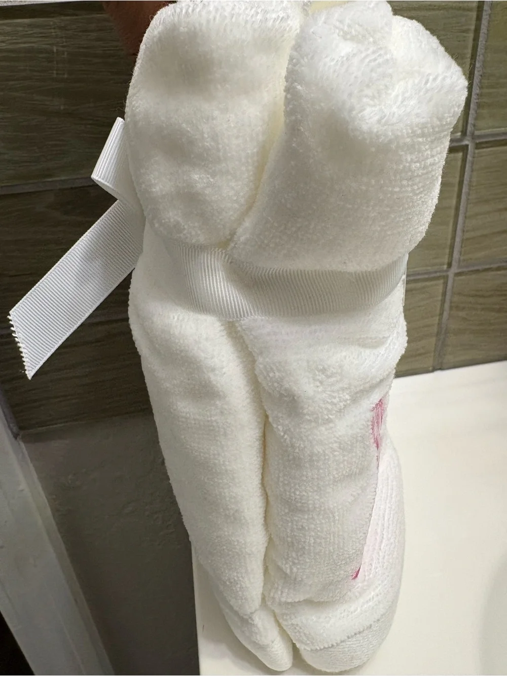 Kassafina Home Collection White Hand Towels w/Pink Bunny Embroidery - Set of 2